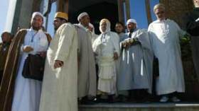 ولد عباس يتعهد بتمويل اتحاد الزوايا