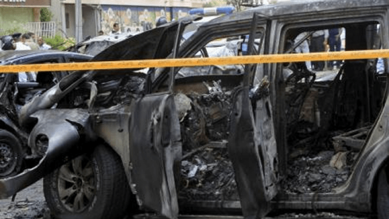 مقتل محافظ عدن في هجوم بقذيفة صاروخية