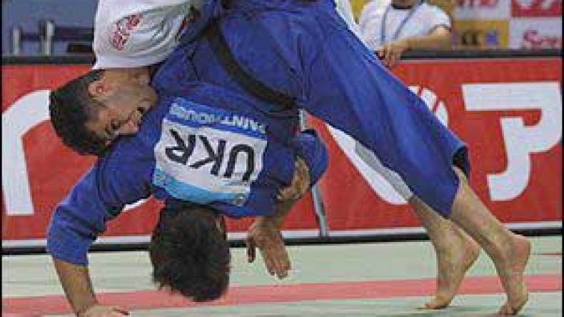 الجزائر بطلة لإفريقيا في الجيدو