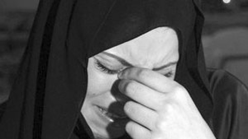 راحة النفوس: صديقتي‮ ‬تدخل‮ ‬بين‮ ‬الظفر‮ ‬واللحم