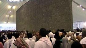 وفاة 717 حجاج وإصابة 863 نتيجة التدافع في منى