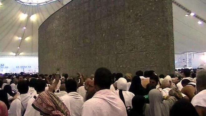 وفاة 717 حجاج وإصابة 863 نتيجة التدافع في منى