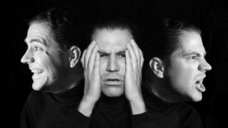 خطيبتي تركتني بسبب تقلب مزاجي!