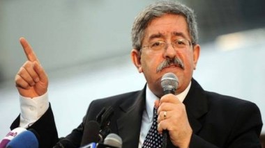 Ouyahia tacle l’opposition : «Présentez des alternatives au lieu de recourir à la manipulation »