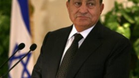 إسرائيل‭ ‬تهبّ‭ ‬لإنقاذ‭ ‬‮”‬صديقها‮”‬‭ ‬مبارك‭ ‬بثلاث‭ ‬طائرات‭ ‬محمّلة‭ ‬بالرصاص‭ ‬المطاطي‭ ‬والقنابل‭ ‬المسيلة‭ ‬للدموع