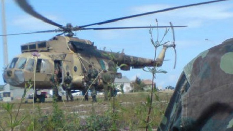 القوات الخاصة الجزائرية تواصل محاصرة مصنع تيقنتورين