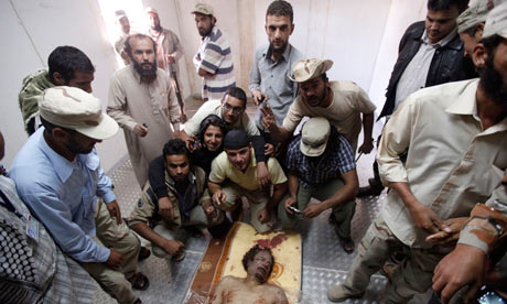 Mort de Kadhafi: le CNT annonce la formation d'une commission d'enquête