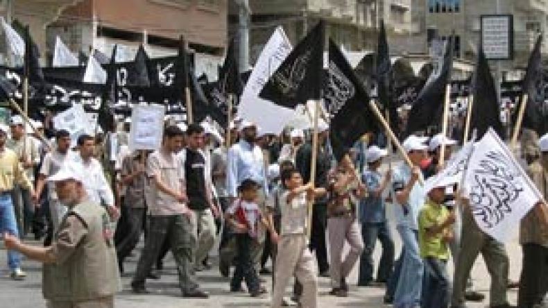 مسيرة في غزة لإعادة فتح معبر رفح ورفع الحصار