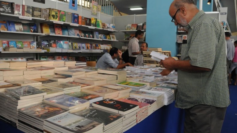 “لونال” تدق ناقوس الخطر.. الناشرون على حافة الانقراض