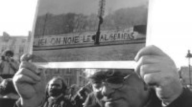 La France appelée à reconnaître les massacres comme crimes d’État