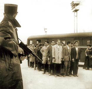 Quand François Mitterrand faisait guillotiner 45 membres du FLN