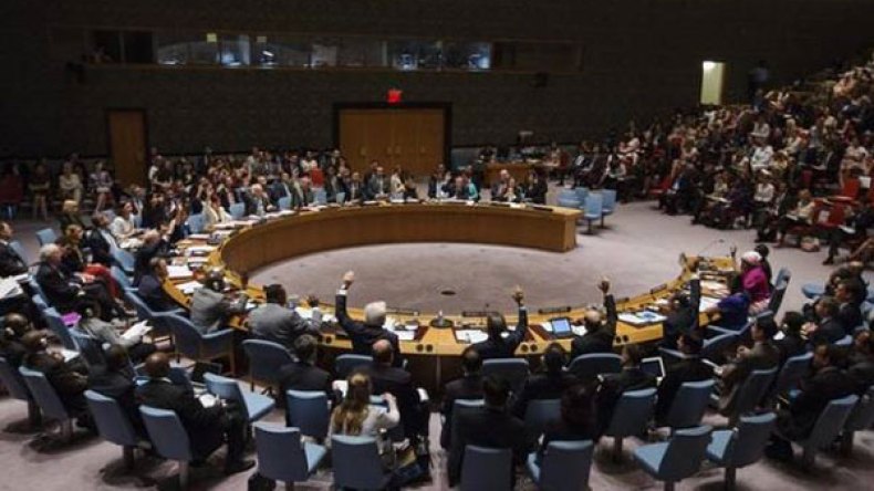 تفتيش سفن ليبيا لكبح تهريب السلاح