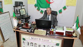 مواطن من باتنة يحوّل بيته إلى متحف يرصد تاريخ أبطال الثورة