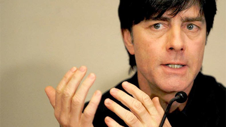 ‮”‬أنتم مخطئون إذا ظننتم أنفسكم متأهلين‮.. ‬الجزائر منتخب محترم ولاعبوه موهوبون‮”‬