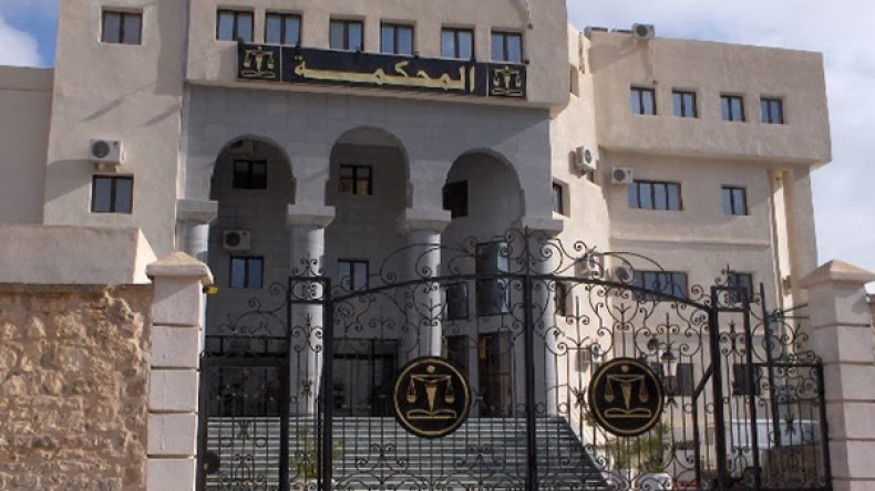 التماس 100 مليون سنتيم غرامة مالية ضد مراسلة “الشروق” بالبويرة