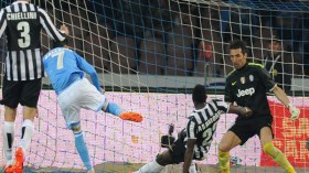 نابولي وغولام يقهران اليوفي