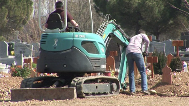 ارجاء جنازة مراح 24 ساعة بعد رفض مدينة تولوز دفنه فيها