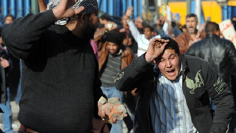 الجزائريات‭ ‬يتابعن‭ ‬بشغف‭ ‬مسلسل‭ ‬الإطاحة‭ ‬بالرئيس‭ ‬المصري