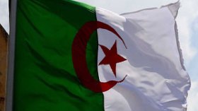 المطرودون‭ ‬من‭ ‬ليبيا‭ ‬غاضبون‭ ‬من‭ ‬السفارة‭ ‬الجزائرية‭ ‬بطرابلس