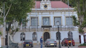 تجار تعاونية الفتح ببئر مراد رايس ساخطون ويهددون بالاحتجاج