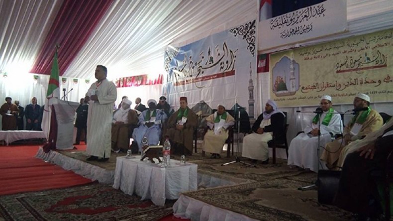 علماء ودكاترة يثنون على دور الزوايا في الوحدة الوطنية