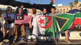 قوات الاحتلال الاسرائيلية تقرر ترحيل ناشطات الزيتونة