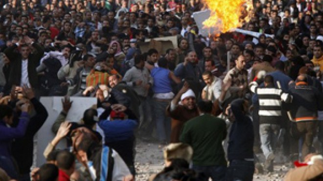 قالها صراحة: أنا أوالفوضى، مبارك يذبح شعبه