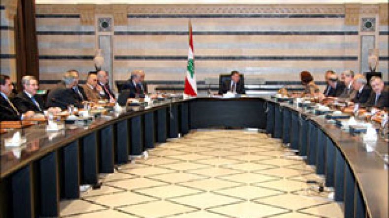 الحقائب السيادية .. عقدة تشكيل الحكومة اللبنانية الجديدة