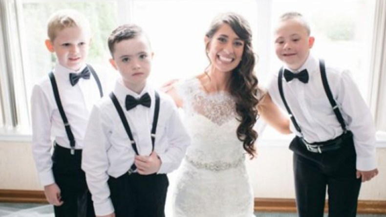 معلمة تدعو تلاميذها من ذوي الاحتياجات الخاصة لحفل زفافها