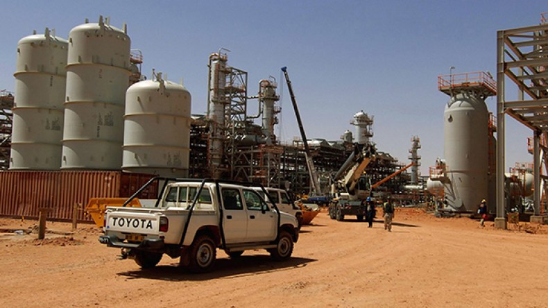 التحقيق مع إطارات وأعوان أمن في سوناطرك بسبب الحرائق