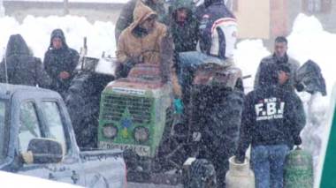 Pour faire face à la neige, le froid et les pluies: des cellules de crise au niveau des bidonvilles