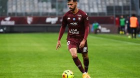 فريد بولاية يعود رفقة ميتز للإطاحة بسليماني وبلعمري