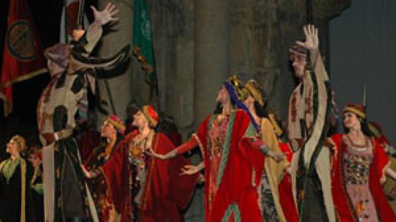 طوفان الدوفان يغرق جماهير جميلة في السهرة الثانية