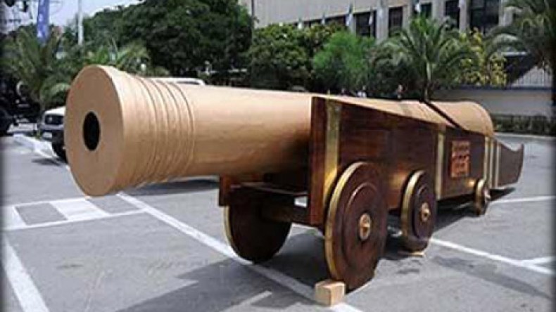 فرنسا تنفي تلقي  طلب الجزائر لاسترجاع مدفع “بابا مرزوق”