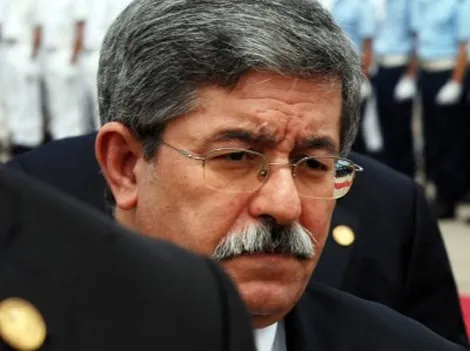 “Democratic Pole of Change” spurns Ouyahia’s constitutional revision consultations