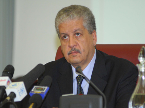 Sellal, à la merci du Parlement