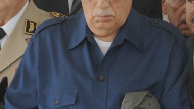 Presidential funeral for Ali Kafi, mourning for eight days