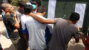 Education: Overcrowding characterizes the School Entry 2013-2014