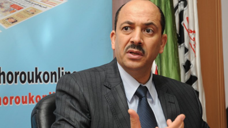 مشروع قانون ممارسة الأنشطة التجارية أمام البرلمان