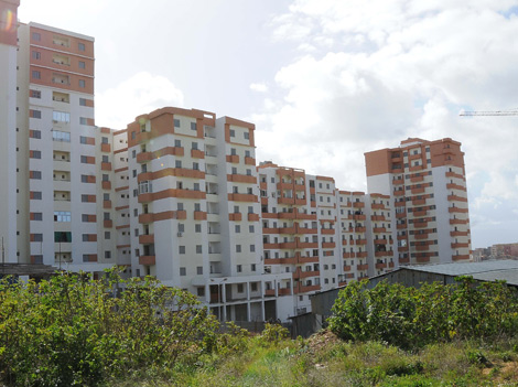 $15 b granted by the popular loan to accomplish 300.000 housing units of AADL and LPP