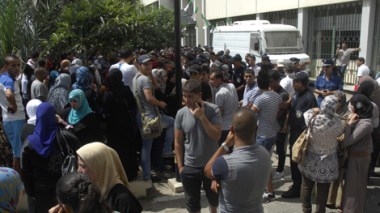 Exclusion from Baccalaureate exam of candidates with very high marks