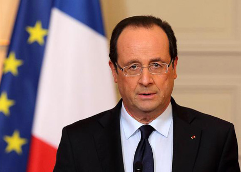 Les médias et l'opposition français: “Vous êtes un hypocrite, M. Hollande”