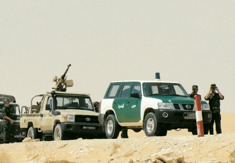 Algerian border guards turn back Syrians expelled from Morocco