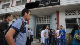 “السنابست” تندد بالخصم من رواتب المضربين