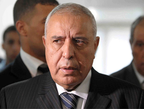 Algeria: 12 emergency measures to stamp out administrative red-tape