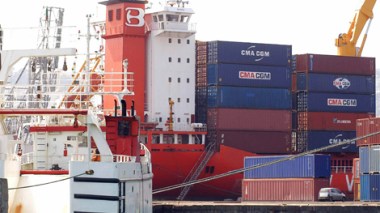 Quantities of imported wheat inflated in Algiers Port to smuggle hard currency