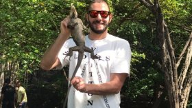 Il a posé avec un iguane en Martinique : Benzema Verbalisé