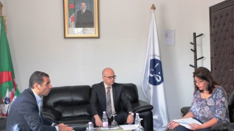 Cotisation des joueurs : Khireddine Zetchi rencontre le président de la CNAS