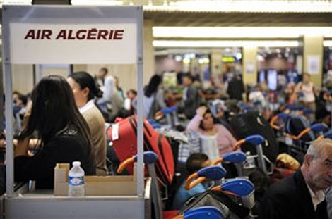 Migrants,tourists compete with Ramadan Pilgrims on flights