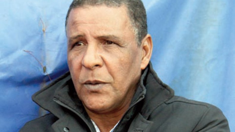 عمراني ينسحب من العارضة الفنية لشبيبة الساورة